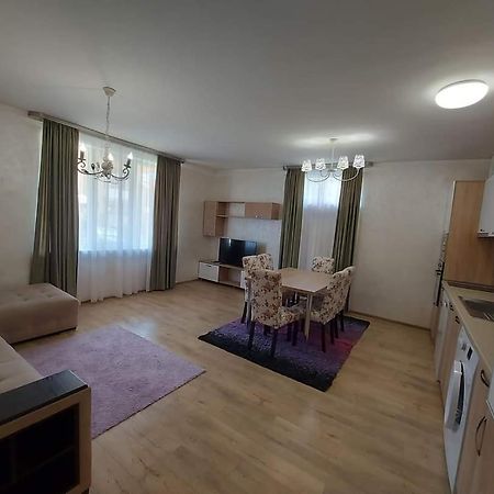 South Coast Apartments Schumen Exterior foto