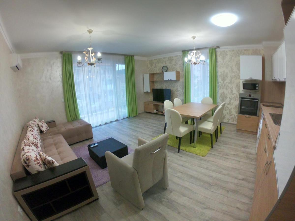 South Coast Apartments Schumen Exterior foto