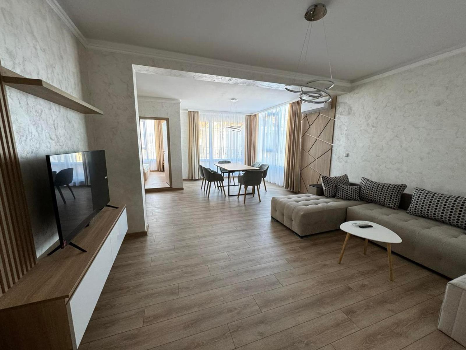 South Coast Apartments Schumen Exterior foto