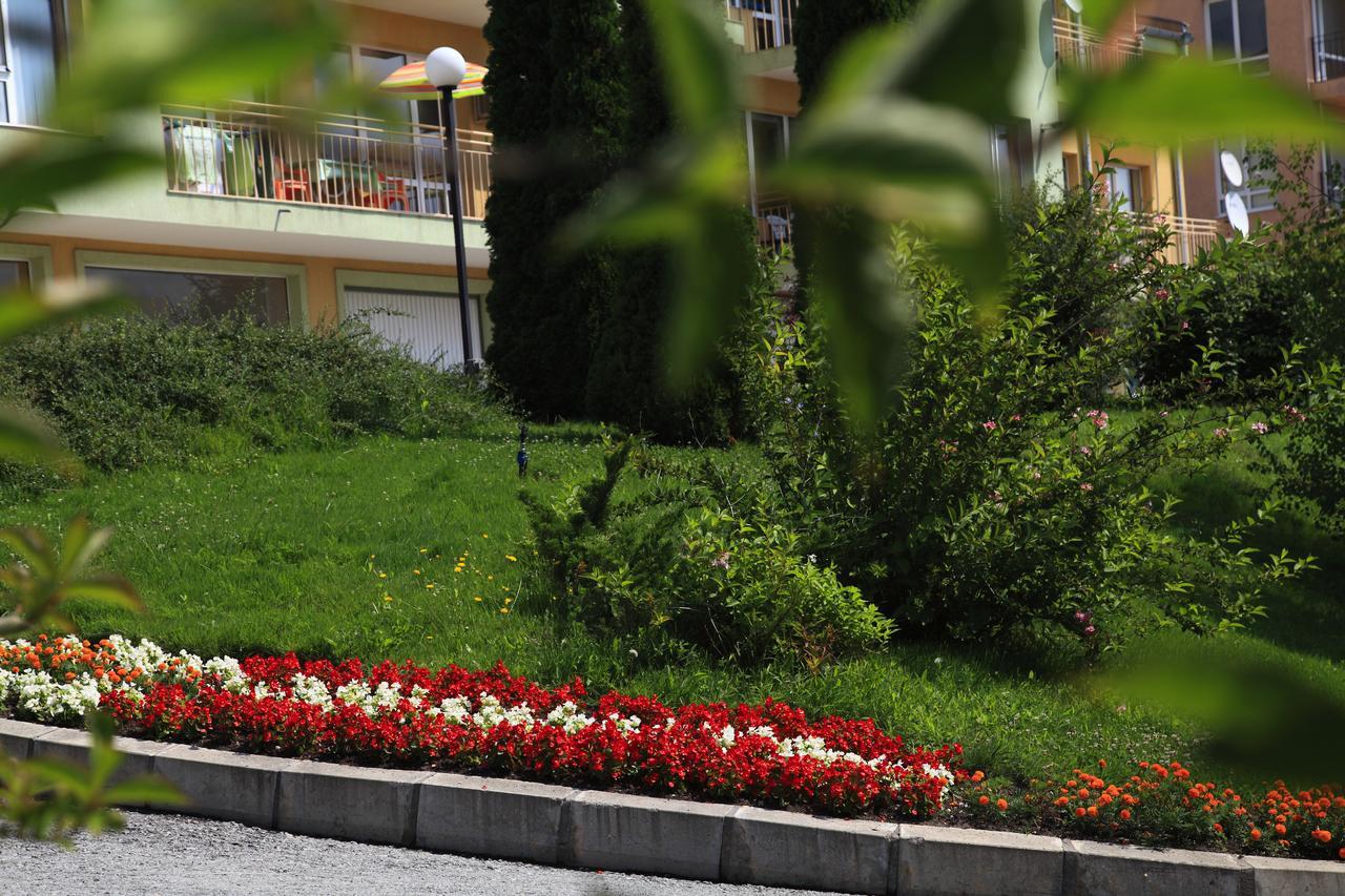 South Coast Apartments Schumen Exterior foto