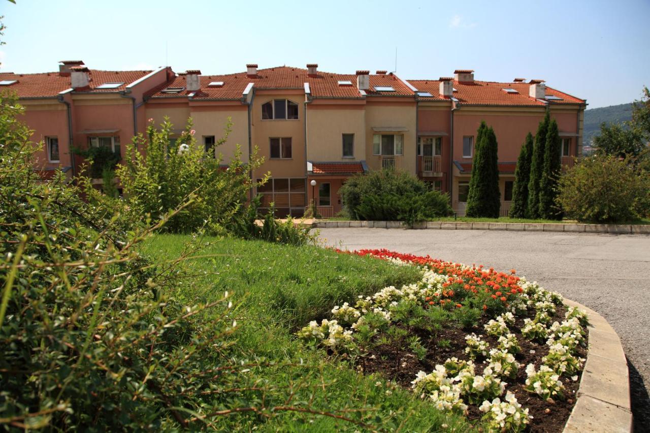 South Coast Apartments Schumen Exterior foto