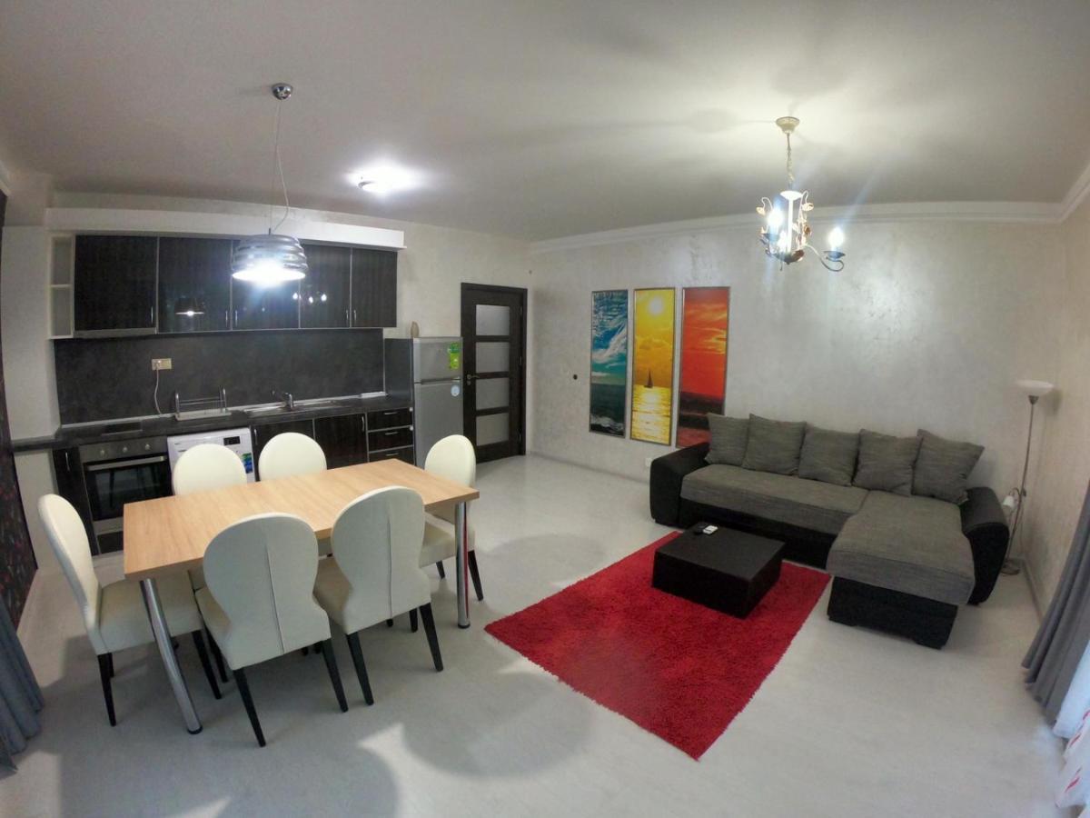South Coast Apartments Schumen Exterior foto